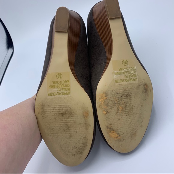 TG Telora Women’s Slip On Short Heel Shoe - Picture 6 of 9